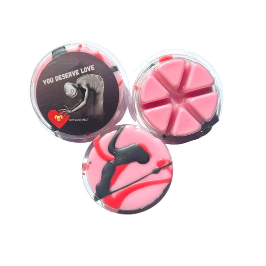 You Deserve Love Pear and Freesia Scent Soy Wax Melt Clam