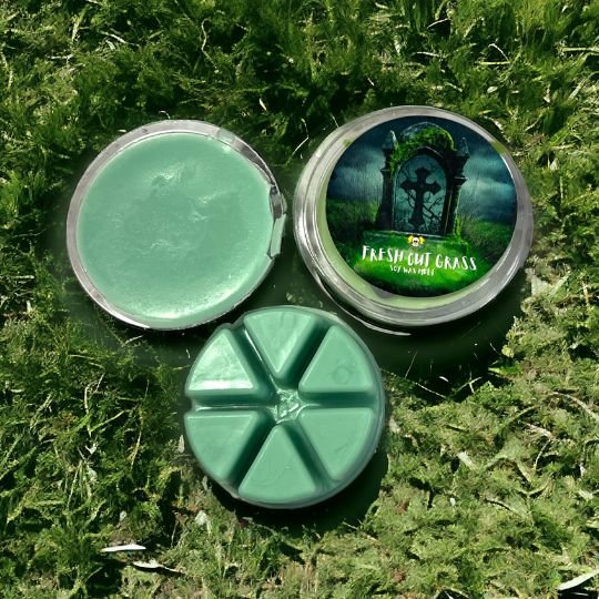 RESTOCKED! Fresh Cut Grass Scent Soy Wax Melt - Bubbas Meltys